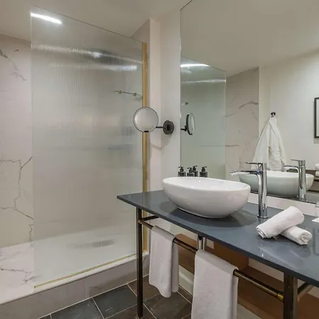Cour Des Loges Lyon, A Radisson Collection