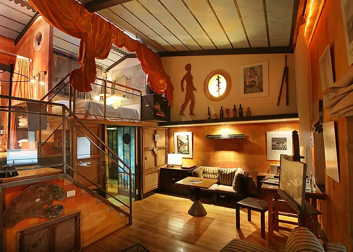 Hotel Cour Des Loges Lyon, A Radisson Collection