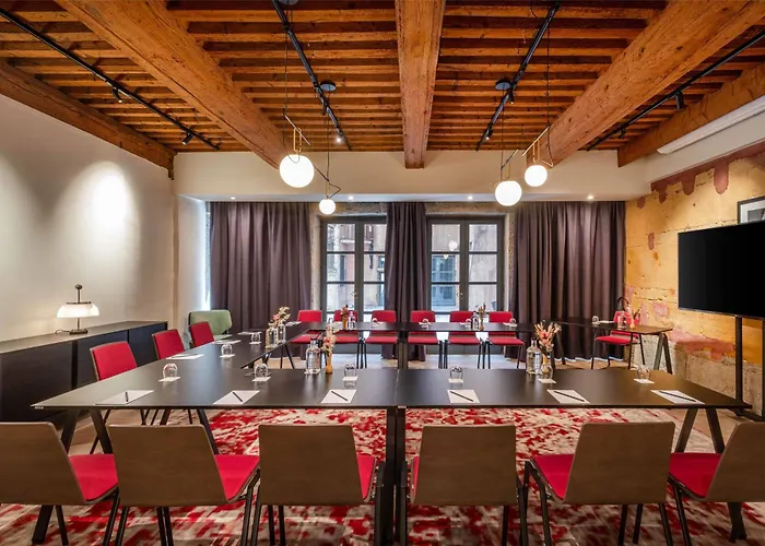 Cour Des Loges Lyon, A Radisson Collection 5*