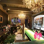 Cour Des Loges Lyon, A Radisson Collection Otel 5*