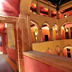 Cour Des Loges Lyon, A Radisson Collection 5* Lyon