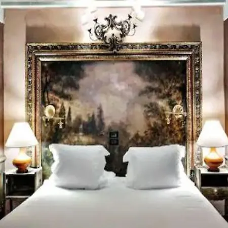 Cour Des Loges Lyon, A Radisson Collection 5*