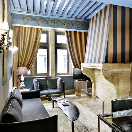 Cour Des Loges Lyon, A Radisson Collection 5*