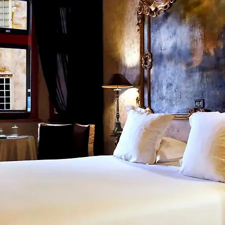 Hotel Cour Des Loges Lyon, A Radisson Collection Lyon