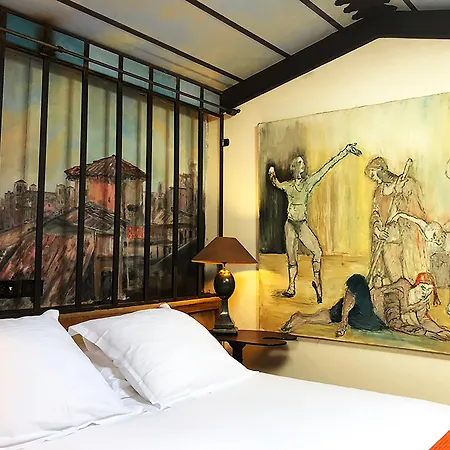 Cour Des Loges Lyon, A Radisson Collection 5* 리옹