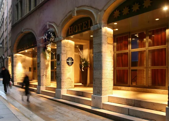 Cour Des Loges Lyon, A Radisson Collection Лион