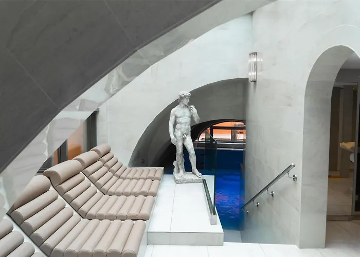 Cour Des Loges Lyon, A Radisson Collection 5*